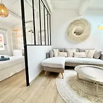 Cosy 3 Pieces Vieil Proche Port Vauban Апартаменты *
